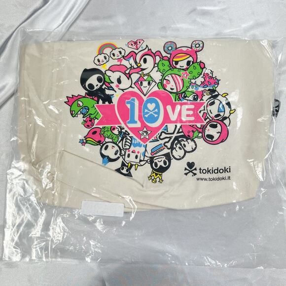 Tokidoki Character 10ve 10th Anniversary Canvas Tote Bag SDCC Exclusive New - Picture 1 of 2